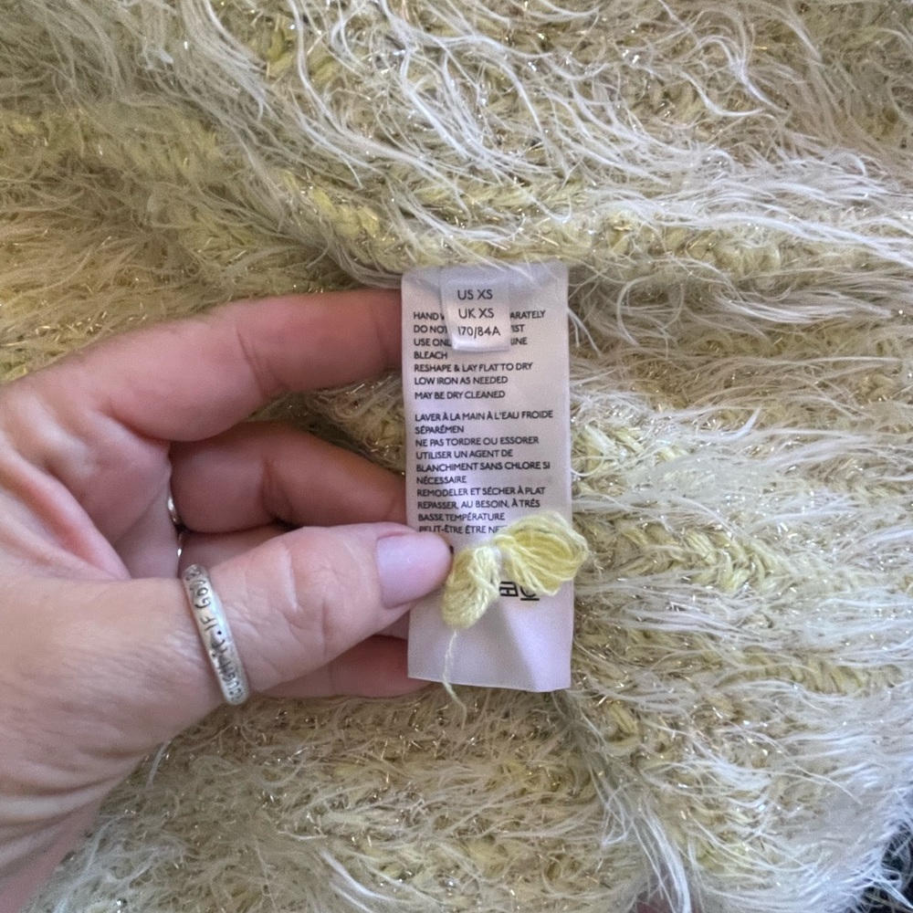 - NWOT ANTHROPOLOGIE neon yellow eyelash long sweater with tie - Picture 7 of 7
